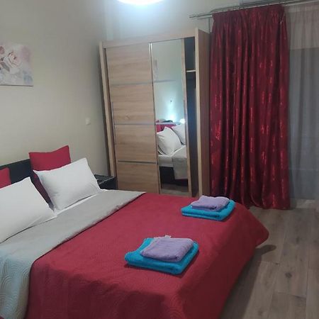 Λουτράκι Κέντρο Apartment Exterior foto