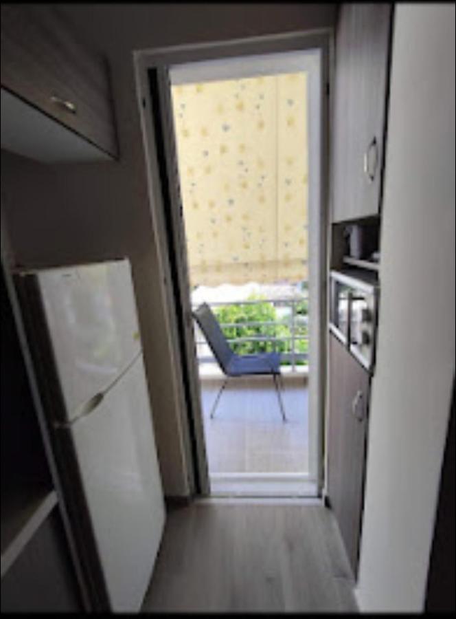 Λουτράκι Κέντρο Apartment Exterior foto