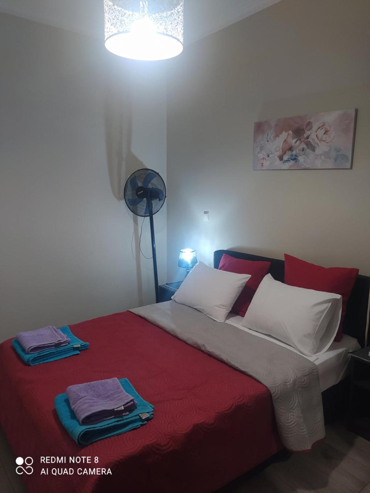 Λουτράκι Κέντρο Apartment Cameră foto